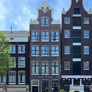 Hotel Facade